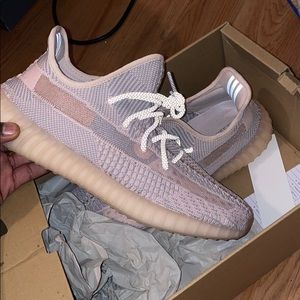 Yeezy 350 Synth